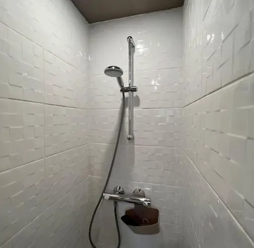 Appartement 3 Pièces Moderne 2 à 6 Personnes