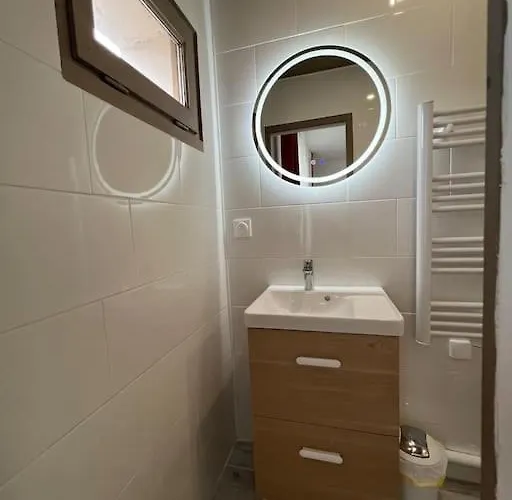 Appartement 3 Pièces Moderne 2 à 6 Personnes *